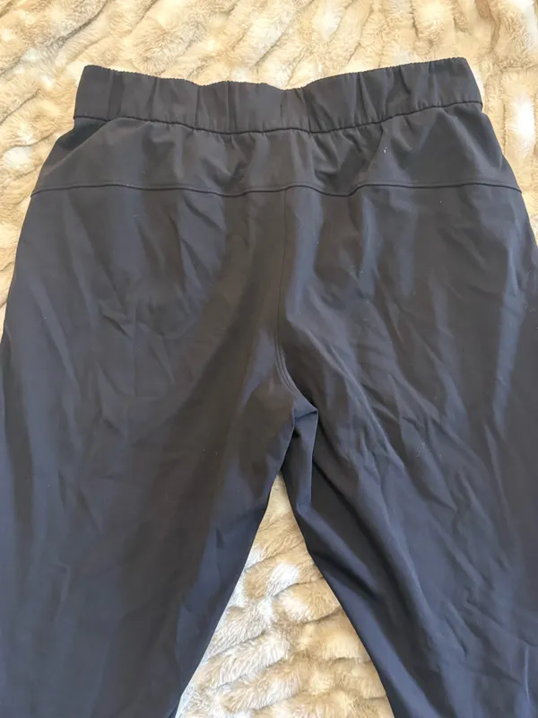 Lululemon Joggers Black - Image 6