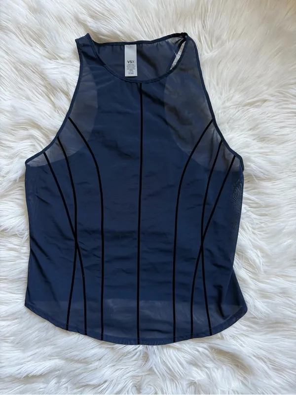 Victoria’s Secret Sport mesh tank - Image 3