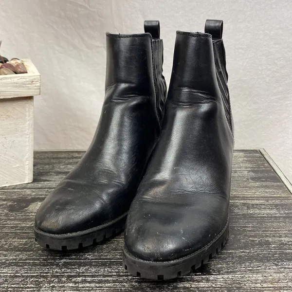 Zara Leather Black Lug Sole Heeled Chelsea Ankle Boots 8 - Image 6