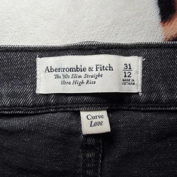 abercrombie and fitch jeans - Image 4
