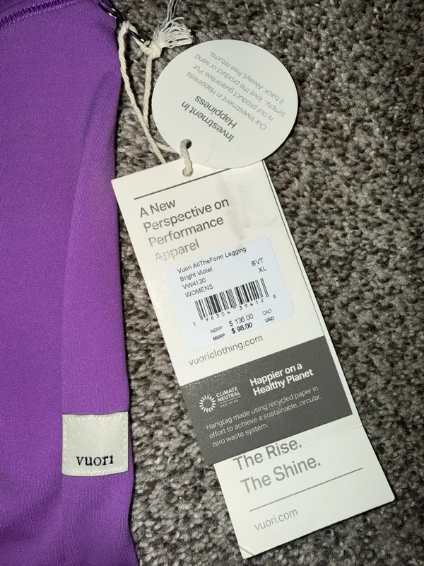 Vuori AllTheForm Legging in Bright Violet - Image 2