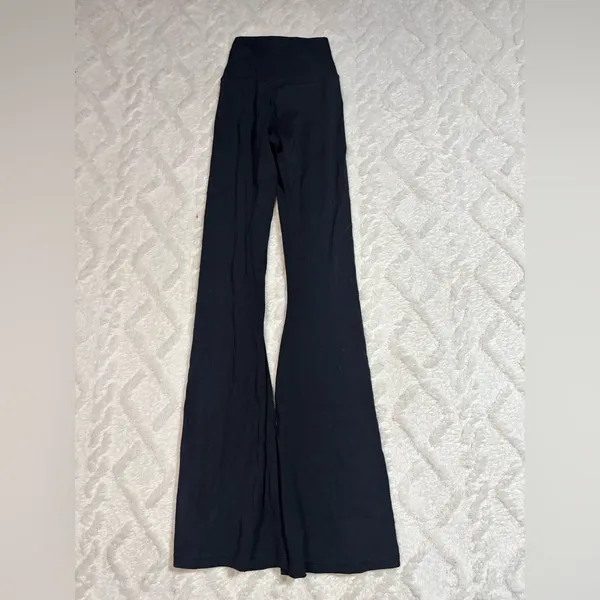 Aerie xsmall flare black leggings - Image 3