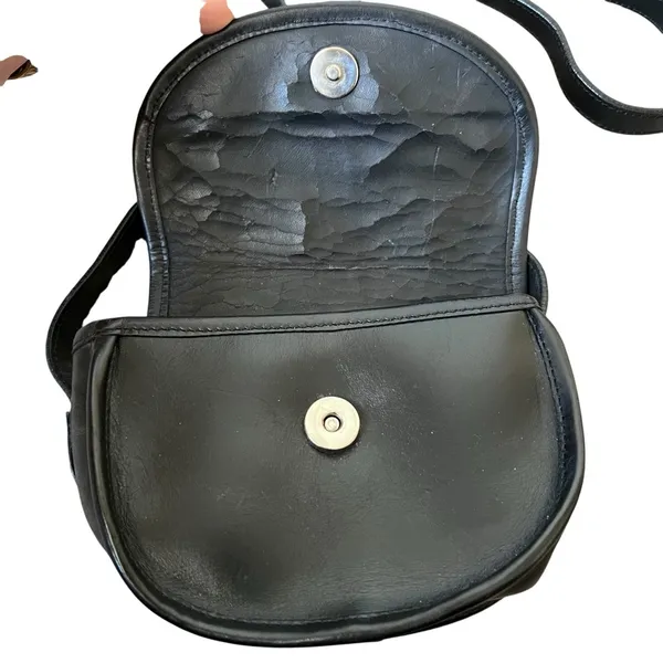 Brighton Vintage Black Leather Croc Embossed Sun Medallion Crossbody Bag Small - Image 3