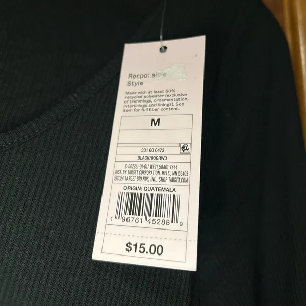 Wild Fable Black Cropped Sweater with slight balloon sleeve - Image 7