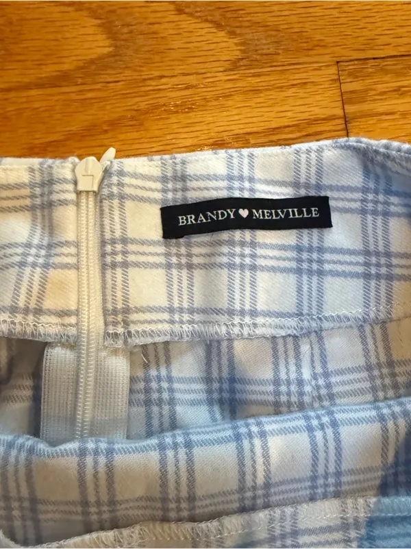 ☀️Brandy Melville Light Blue and White Plaid Skirt - Image 2