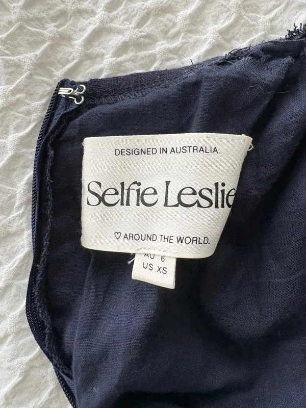 Selfie Leslie Doll face Bandeau Ruffle Dress - Image 4