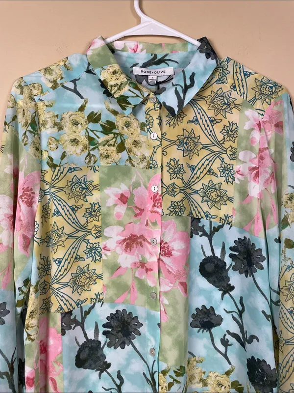 NWT Rose & Olive Women’s Floral Print Patchwork Silky LS Button-Up Blouse - Image 2
