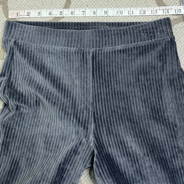 Aerie Groove-On Rib Velour Flare Pants Charcoal Gray Pull-On Size M 32” Inseam - Image 3