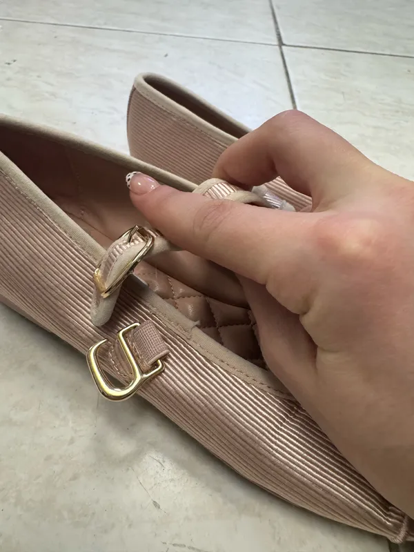 Steve Madden pink satin ballet flats - Image 3