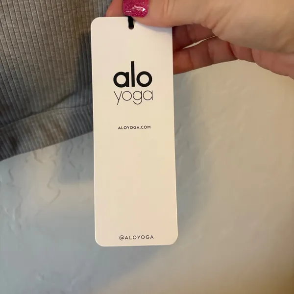 Alo Yoga blissful Henley bra top. NWT Heather Gray, Size Large. Baby t vibes. - Image 6