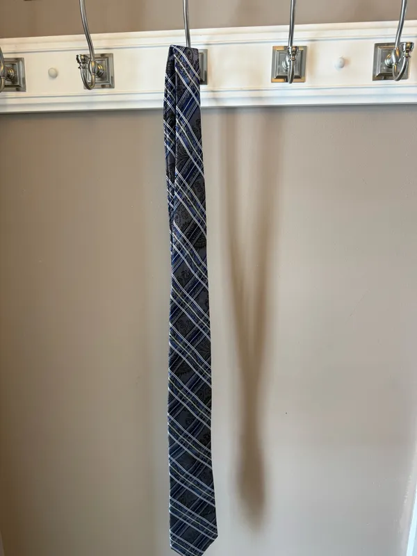 Pronto Uomo Men's Tie Blue Gray White Plaids & Checks Pattern Necktie - Image 2