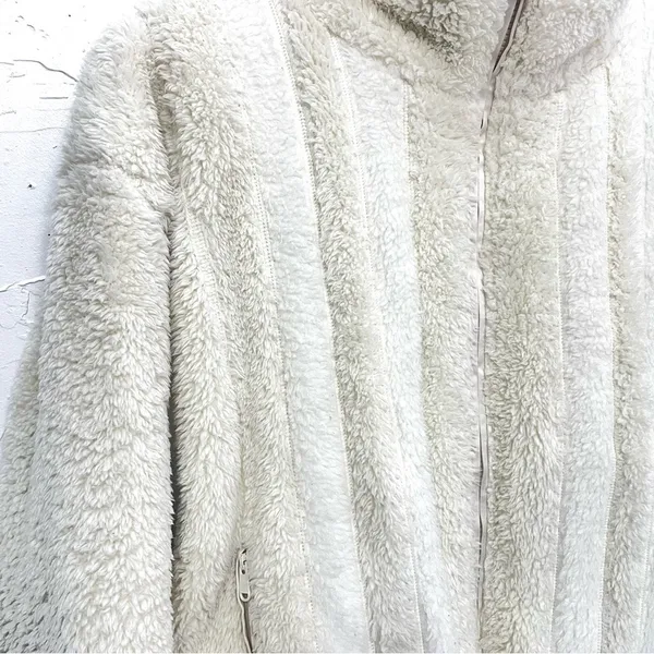 Athleta Willow Fleece Sherpa Bomber Jacket - Image 10