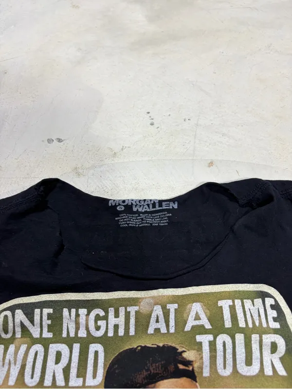 Morgan wallen Black 'One Night at a Time' Tour Tee small - Image 6