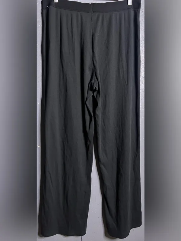 SKIMS Cotton Rib Relaxed Lounge Pants in Black. Size Medium - Image 4