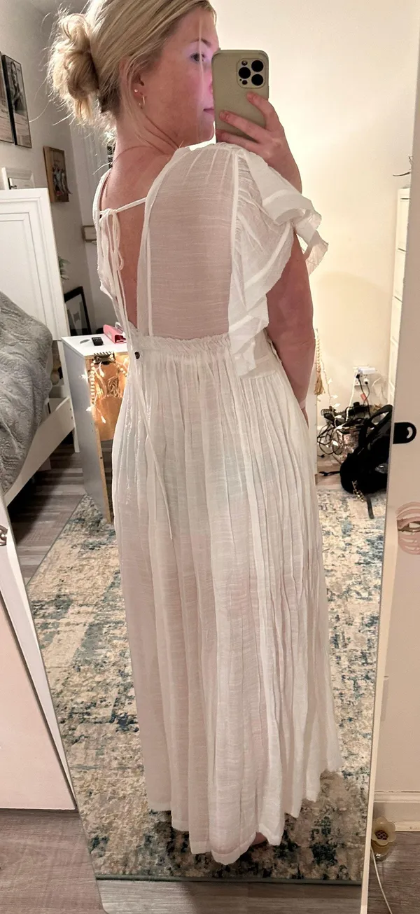 White flowy dress - Image 3