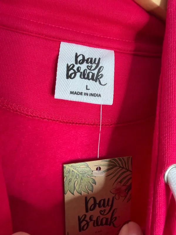 DayBreak Pink Cropped Hoodie Large Barbiecore Loungewear‎ Sporty Chic Streetwear - Image 4