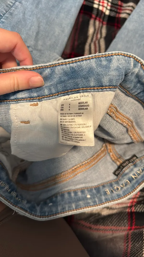 American Eagle Jeans - Image 2