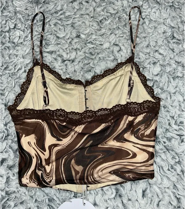 Princess Polly NWT Ivan Top Brown Cream Swirl with Hooks - Image 3