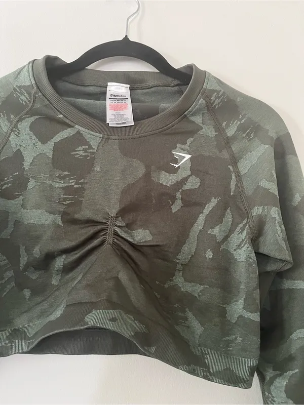 Gymshark Green Camo Ruched Crop Top XL Long Sleeve Seamless Workout Loungewear - Image 3
