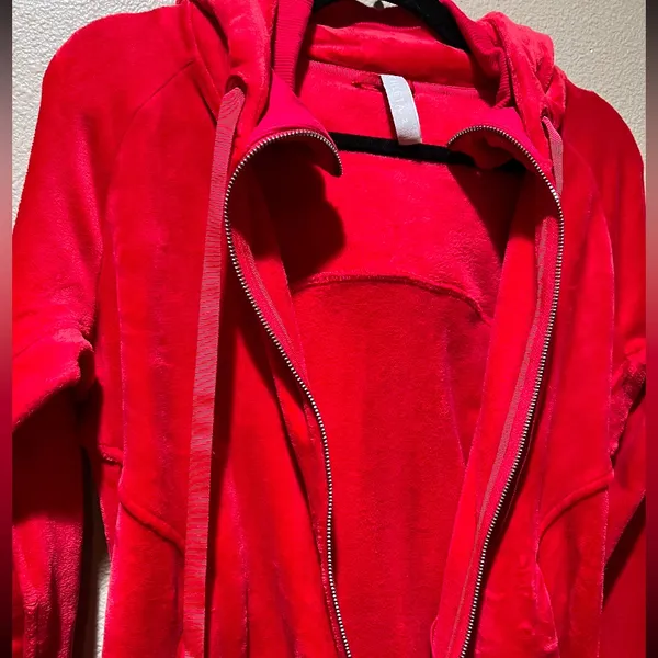 ATHLETA‎ Women's Zip-Up Hoodie Hibiscus Red Heavy Weight size medium - Image 4