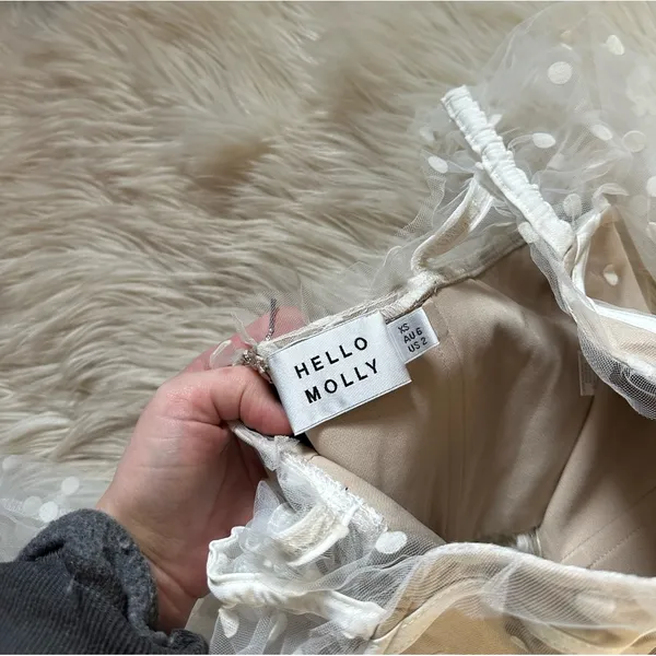 HELLO MOLLY Varinka Top In White Dot - Image 10