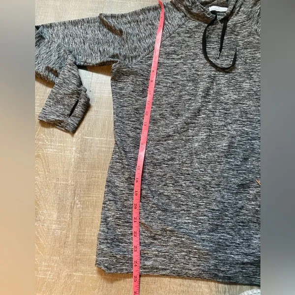 Outdoor Voices Cloudknit Hoodie Gray Womens Medium Activewear Athleisure Lounge - Image 12
