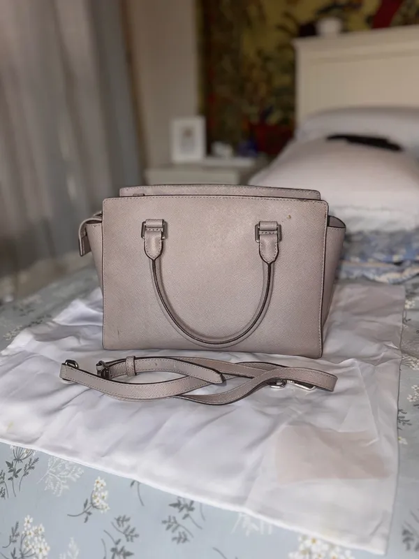 Michael Kors Purse - Image 3
