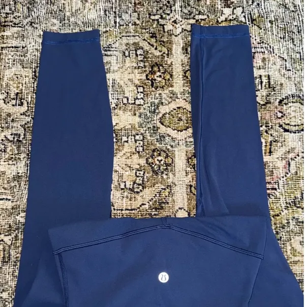 Lululemon Align Leggings 25" blue - Image 4