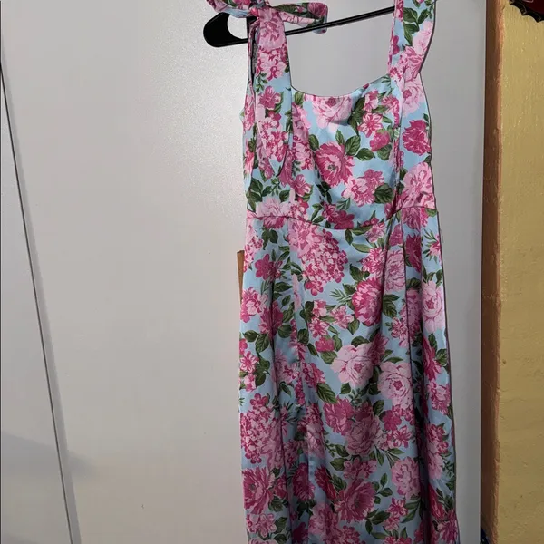 Show me your mumu garden midi dress - Image 4
