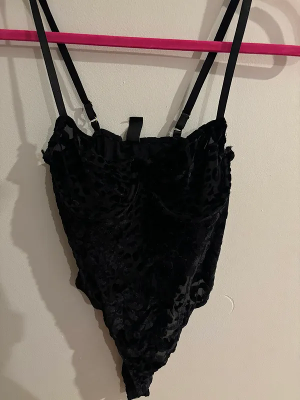 Black Leopard Bodysuit - Image 3