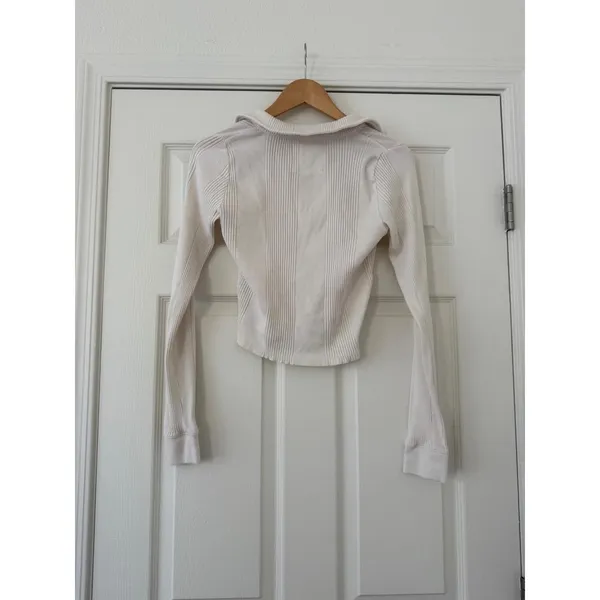 Aerie Ribbed Knit Top Medium - Image 2