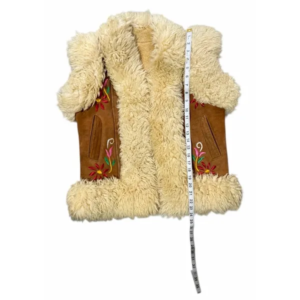 Handmade Vintage Mongolian‎ Fur Boho Suede Floral Embroidered Vest - Image 14