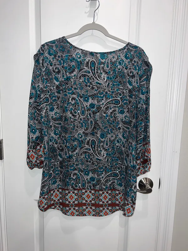Catos Women's Slit Sleeve Paisley Blouse Size Large Back Teal - Image 2