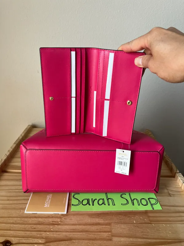 Michael Kors Purse Set - Image 6