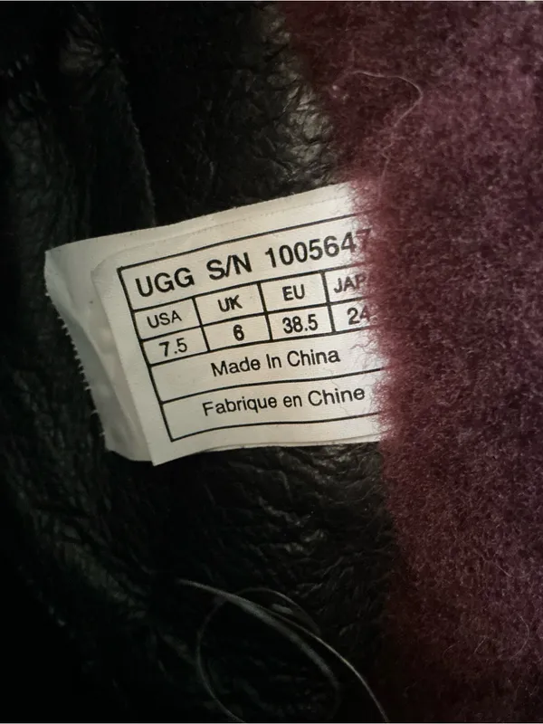 Ugg Scarlett black suede shearling cuff women’s ankle boots size 7.5 - Image 10