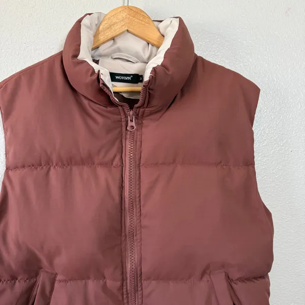 WOTOZR Puffer Vest Womens Size M Brown High Neck Zip‎ Up Sleeveless Quilted - Image 4