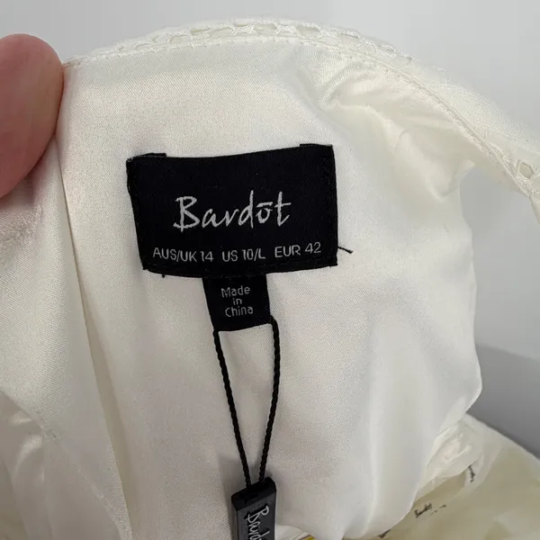 NWT Bardot Ivory Lace‎ Midi Dress L Halter Ruffle Hem Bridal Cocktail - Image 4