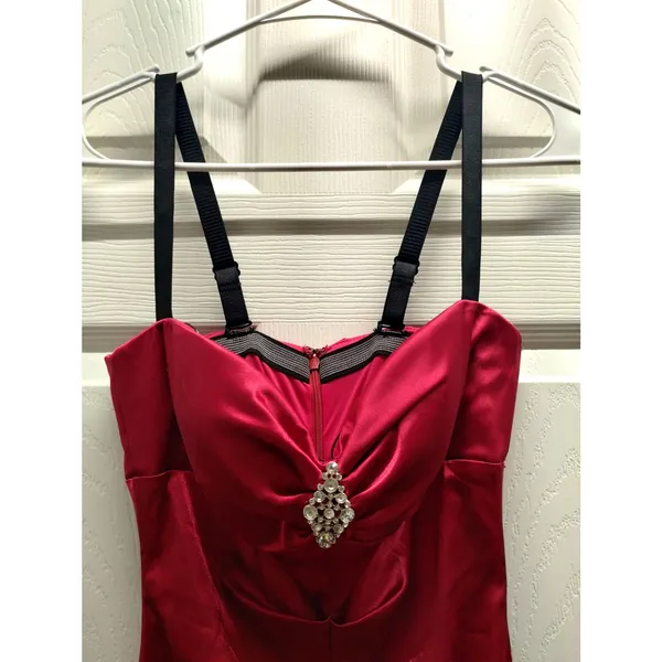 Camille La Vie Size 2 Red Ruched Satin Sweetheart Mermaid Dress Prom Gown - Image 3