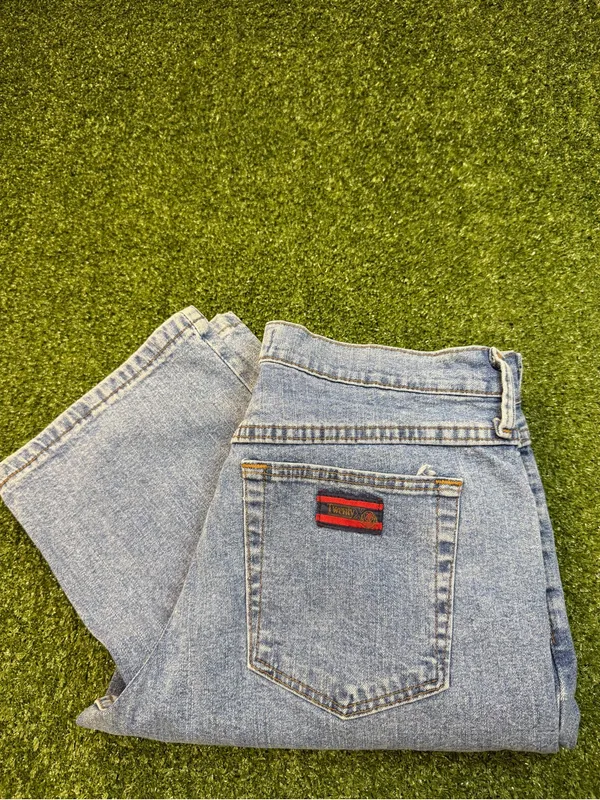 Vintage Wrangler 20X Tulsa Low Rise Slim Fit Mom Jean Light Wash‎ 90's WTS25SL - Image 2