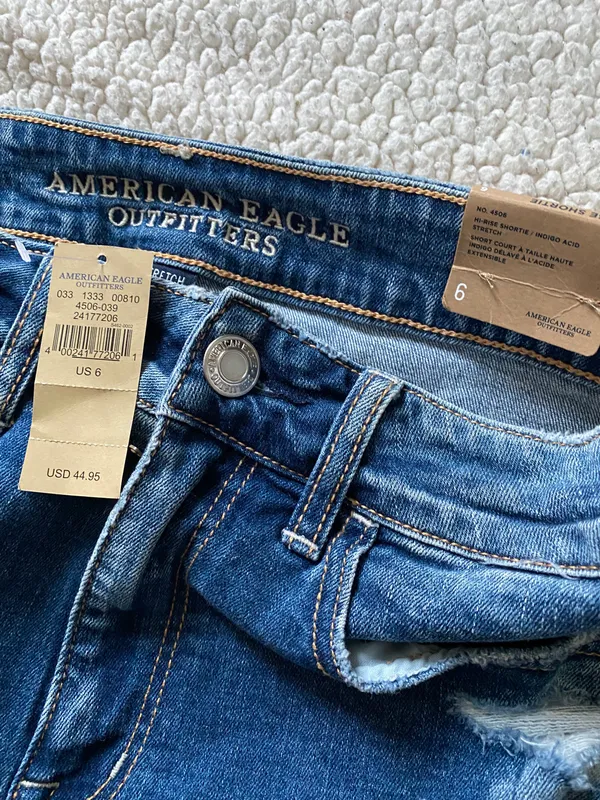 American Eagle NWT Ripped Shorts - Image 3