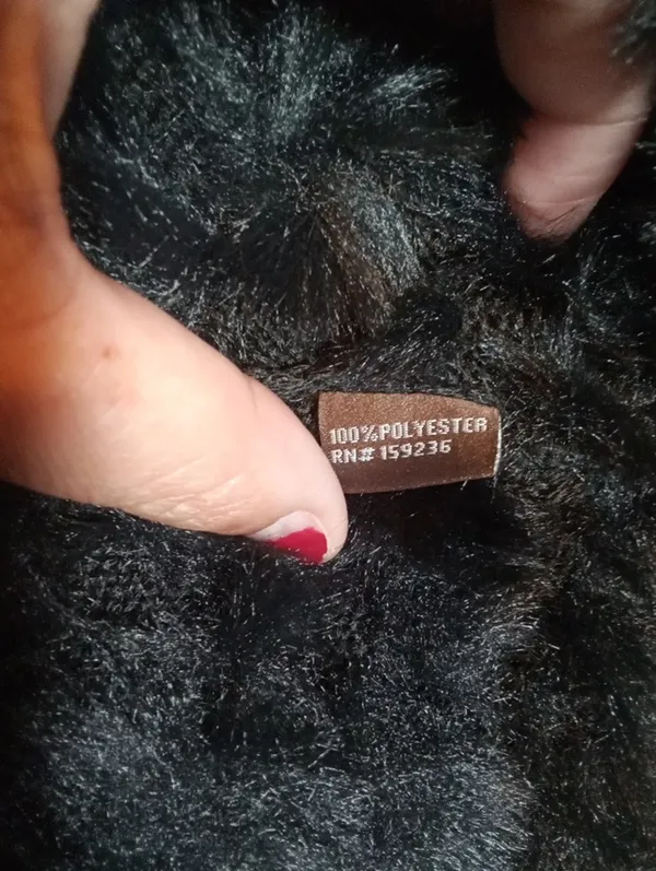 J Mclaughlin Black Faux Fur Poncho Pull Over One Size Mob Wife Old Money Datenig - Image 6