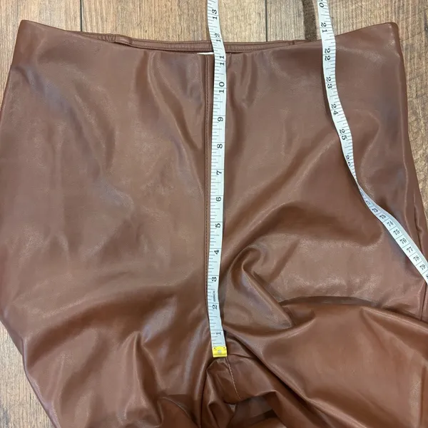 Aritzia Wilfred Elaine Flared High-Rise Vegan Leather Pants Patina Brown 10 $148 - Image 9