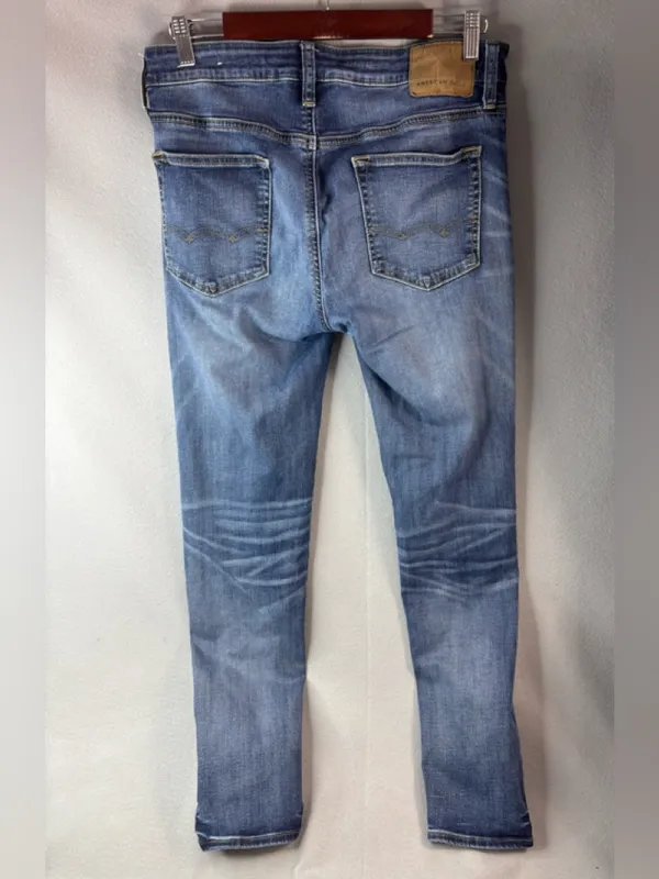 American Eagle 31 Women’s High-Rise Faded Blue Skinny Jeans - Image 2