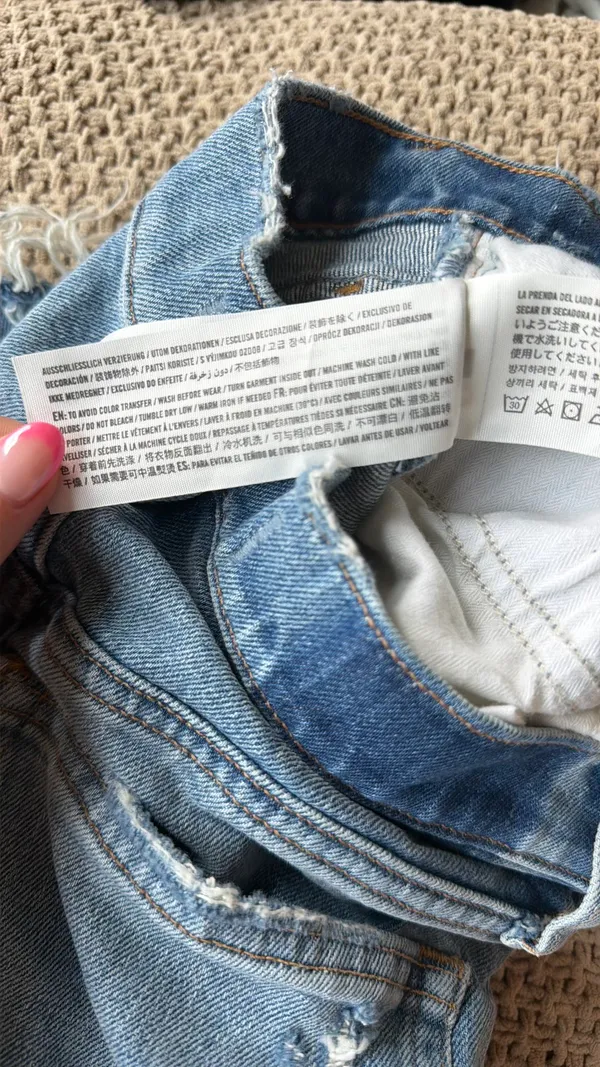 Abercrombie Curve-Love Denim Shorts - Image 5