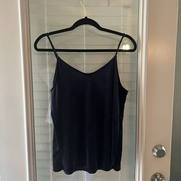 Ann Taylor Women’s Camisole Top‎ Medium Velvet - Image 2