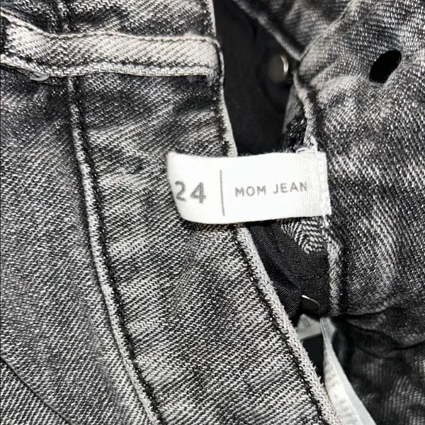 PacSun Black Distressed Ankle Cropped Jeans - Image 5