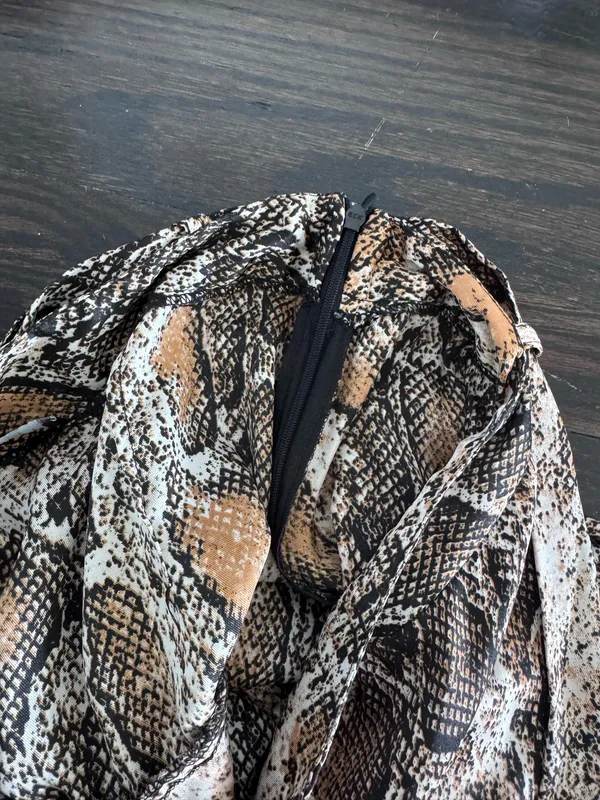 ZARA Snake Print Skirt - Image 8