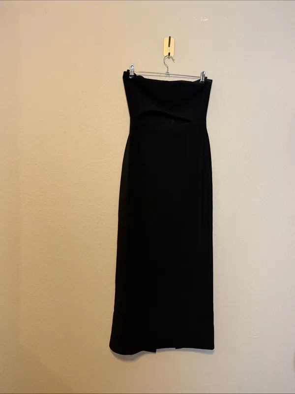 Lovers and Friends Raine Strapless Gown in Black Cut Out Front maxi dress Size 6 - Image 4