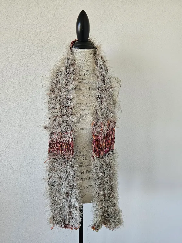 Vintage Y2K Hand Knitted Earthy Fuzzy Eyelash Yarn Scarf – Beige, Rust & Bronze - Image 2