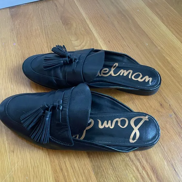 **SOLD** Sam Edelman Black Leather Almond Toe Tassel Mules Loafers sz 8.5 - Image 3